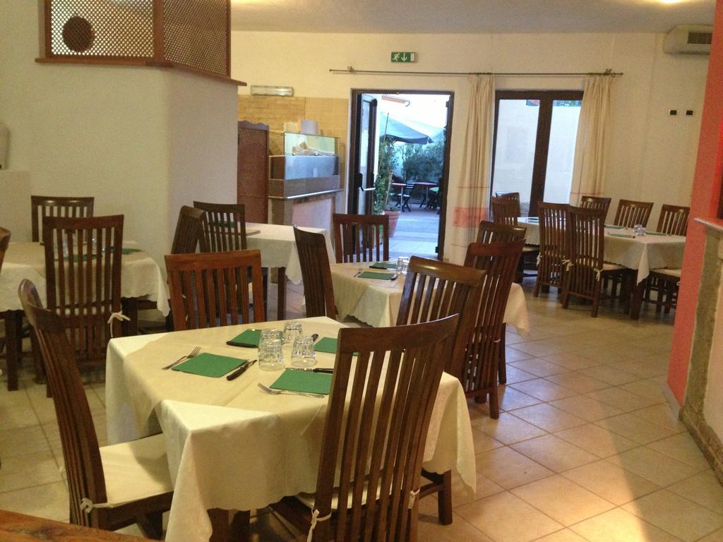 Hotel Sorgente Aglientu Bagian luar foto